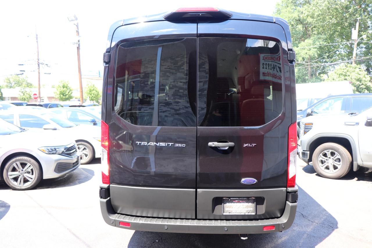 Ford Transit Passenger Wagon T-350 148" Med Roof XLT RWD 2025