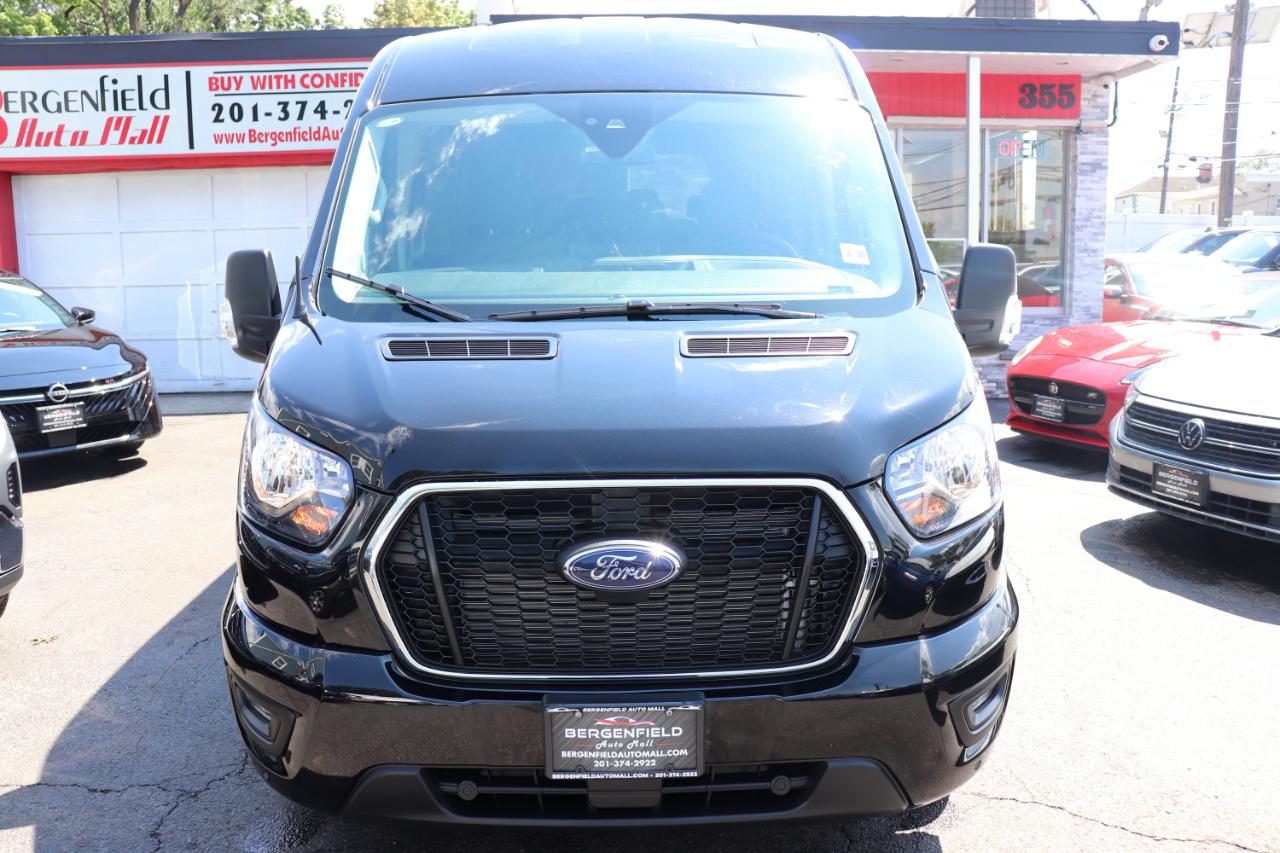 Ford Transit Passenger Wagon T-350 148" Med Roof XLT RWD 2025