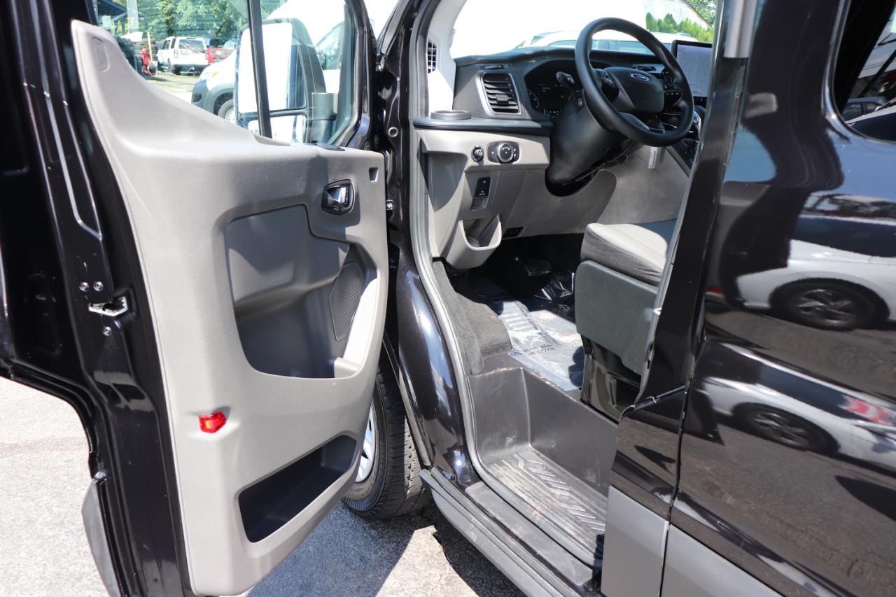 Ford Transit Passenger Wagon T-350 148" Med Roof XLT RWD 2025