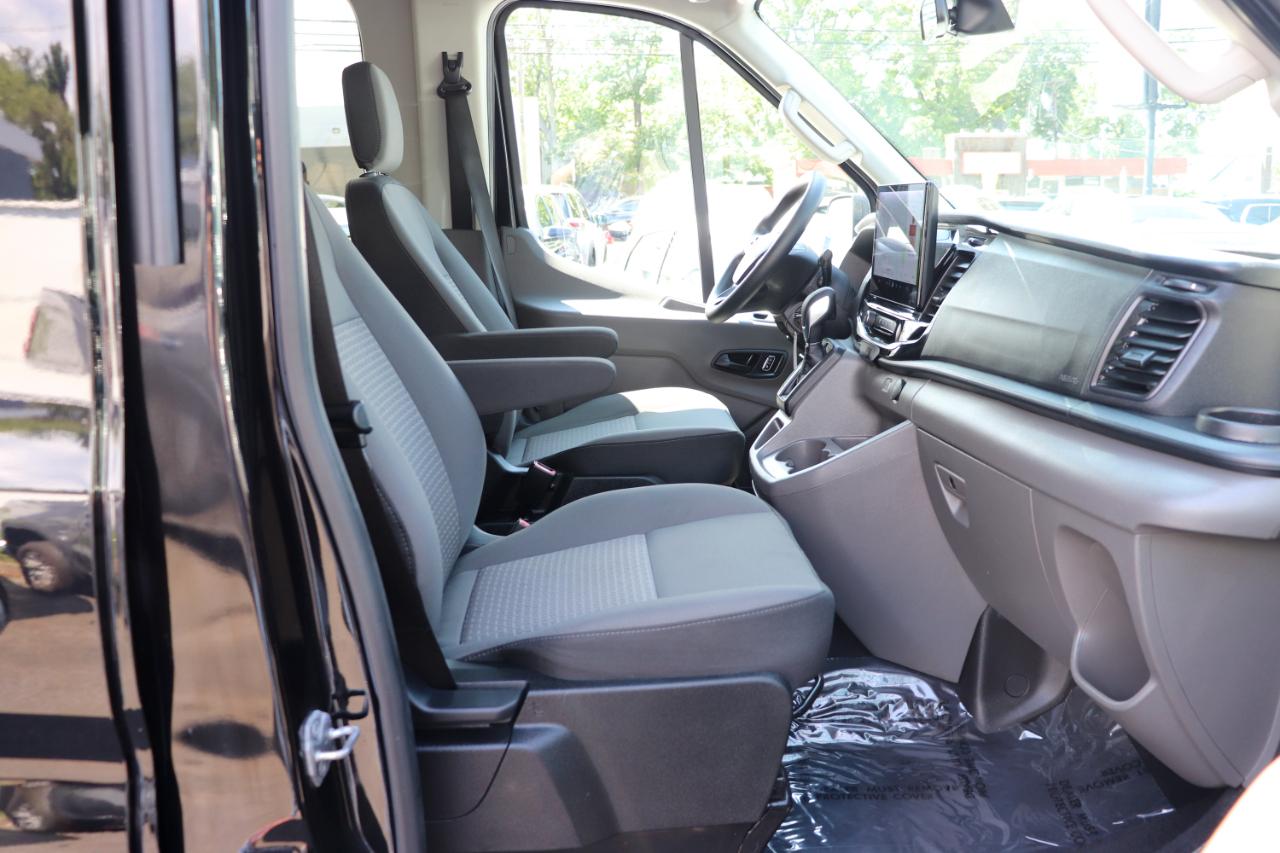 Ford Transit Passenger Wagon T-350 148" Med Roof XLT RWD 2025