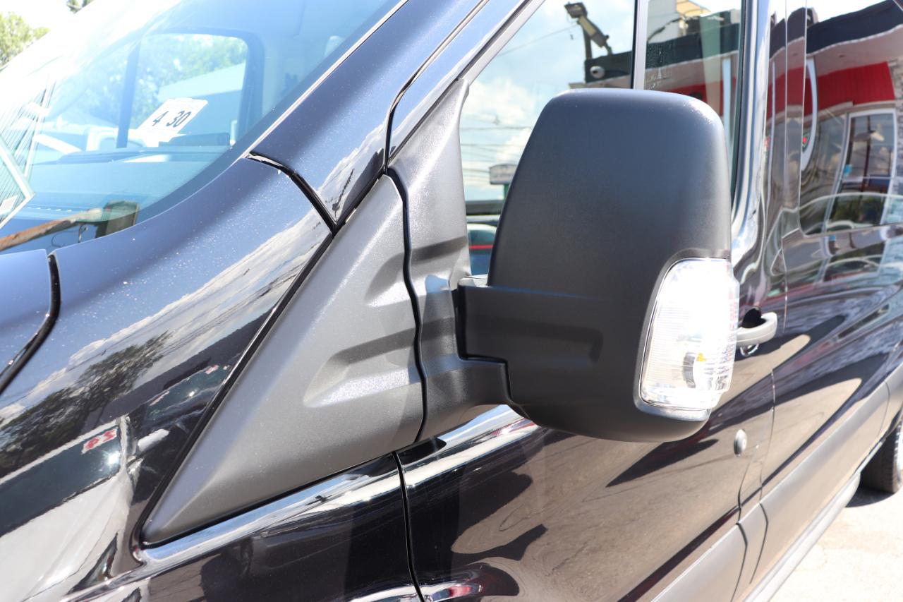 Ford Transit Passenger Wagon T-350 148" Med Roof XLT RWD 2025