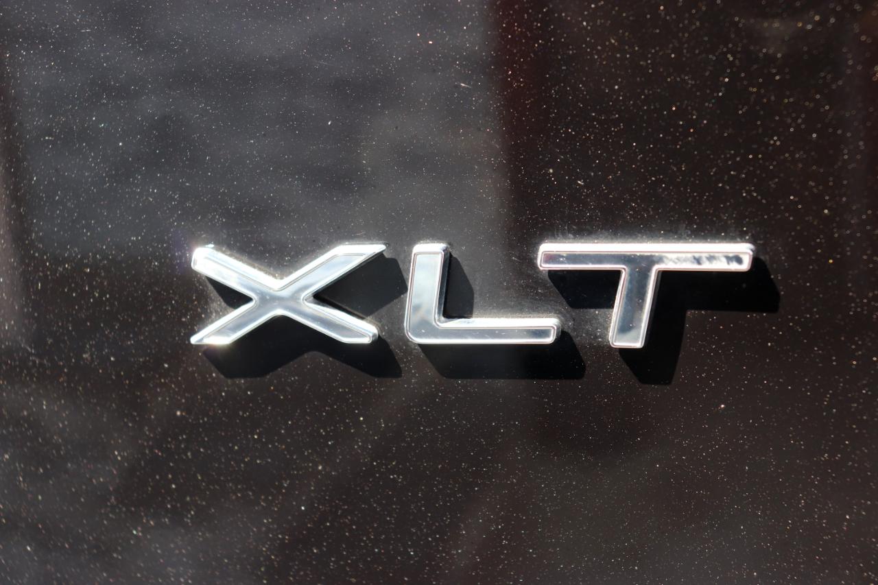 Ford Transit Passenger Wagon T-350 148" Med Roof XLT RWD 2025