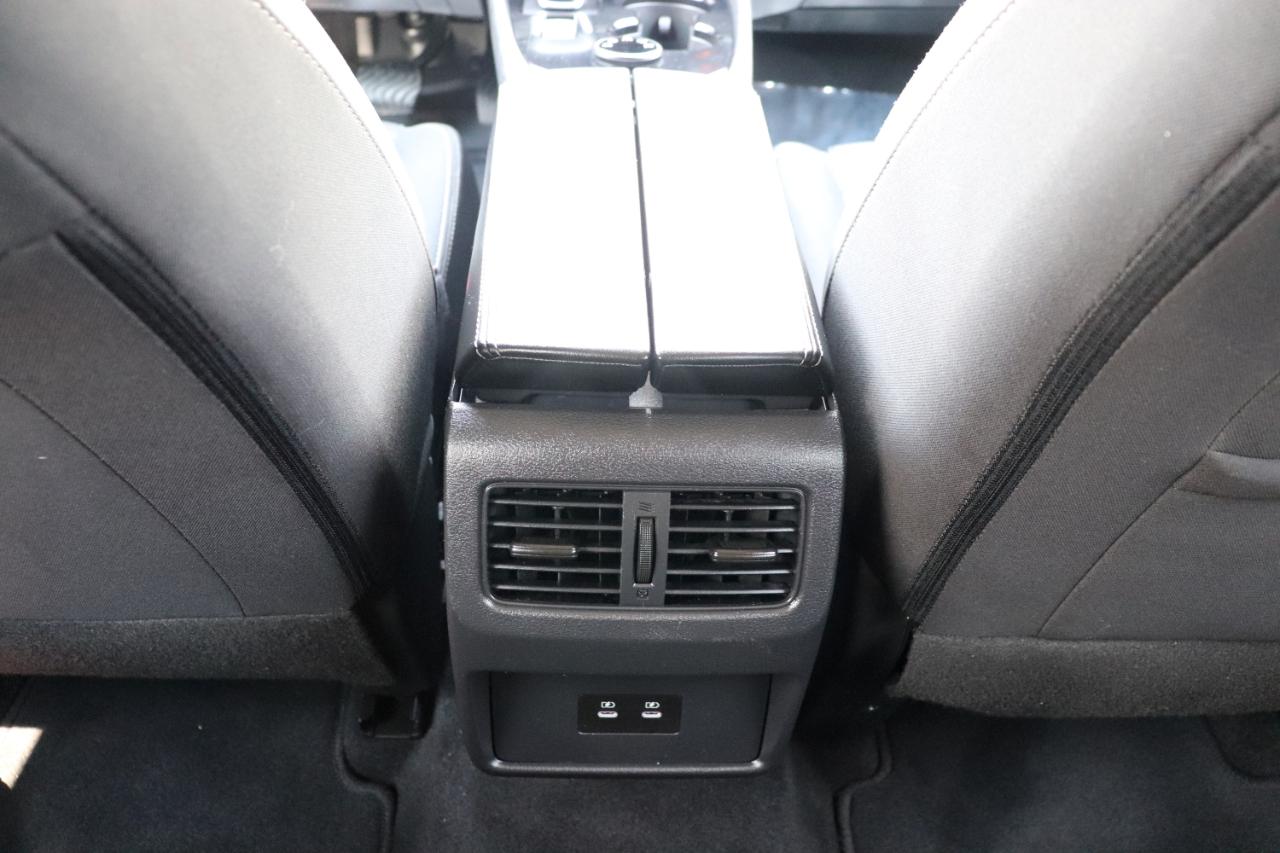 Nissan Rogue AWD SV *Ltd Avail* 2026