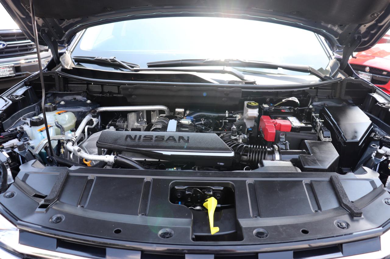 Nissan Rogue AWD SV *Ltd Avail* 2026
