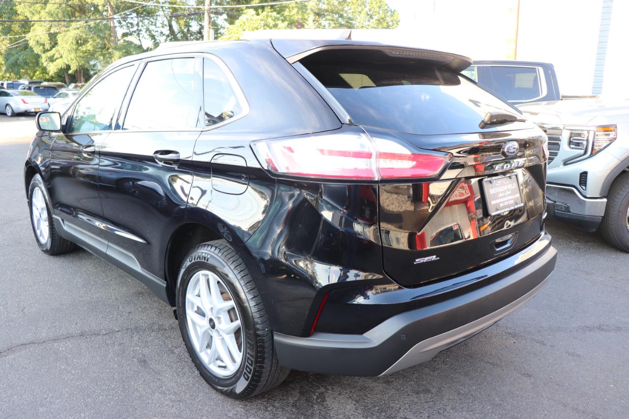 Ford Edge SEL AWD 2024