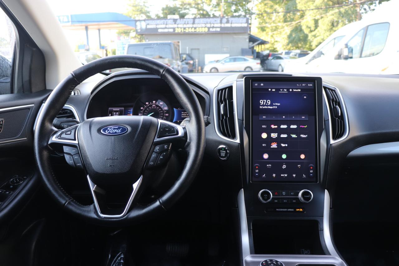 Ford Edge SEL AWD 2024