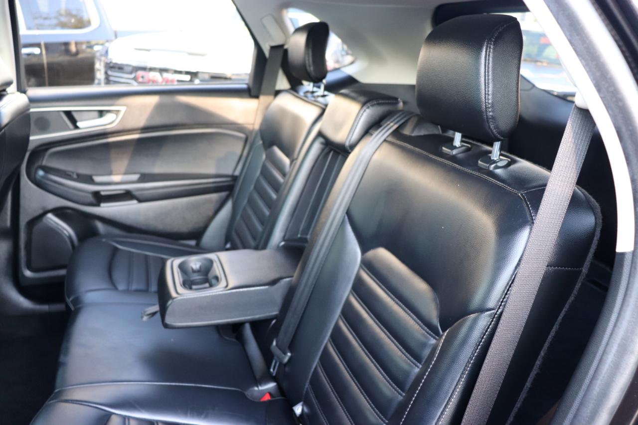 Ford Edge SEL AWD 2024