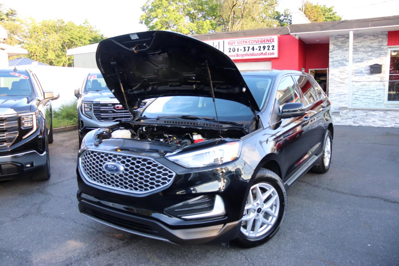 Ford Edge SEL AWD 2024