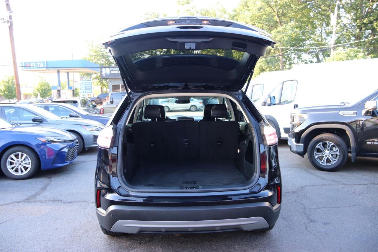 Ford Edge SEL AWD 2024