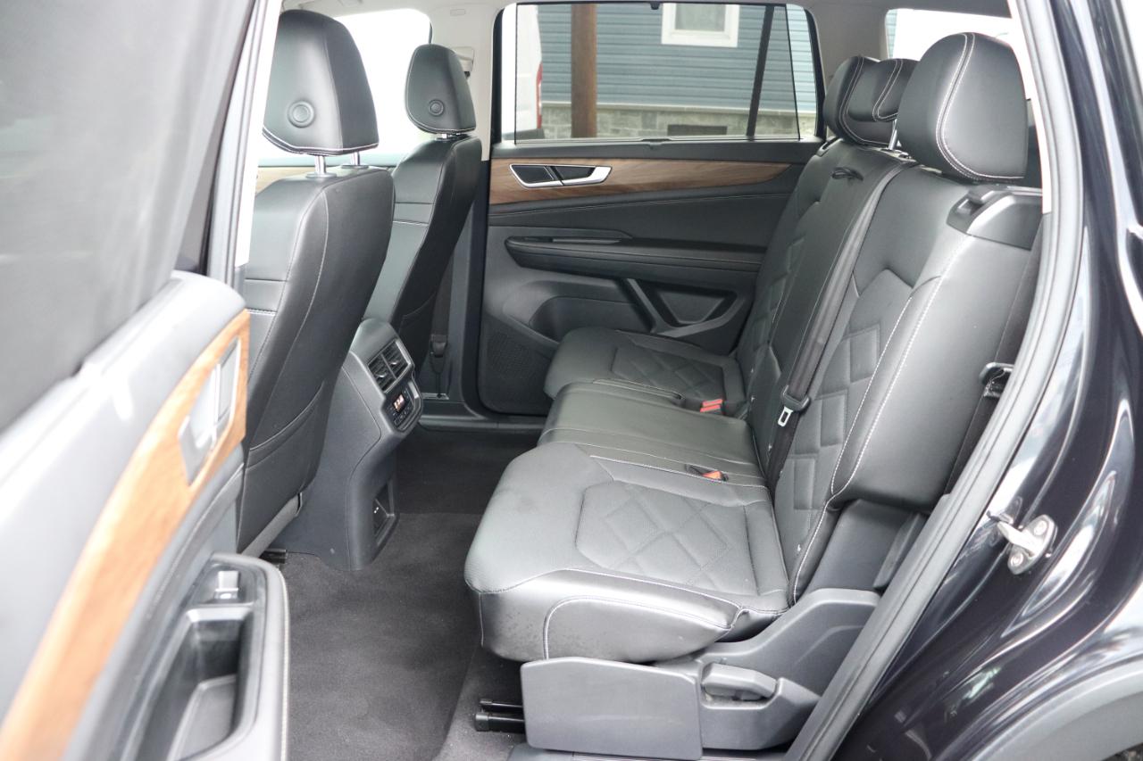 Volkswagen Atlas 2.0T SE w/Technology FWD 2025