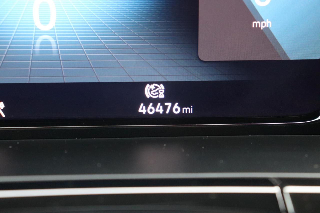 Volkswagen Atlas 2.0T SE w/Technology FWD 2025