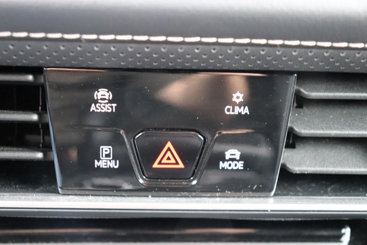 Volkswagen Atlas 2.0T SE w/Technology FWD 2025