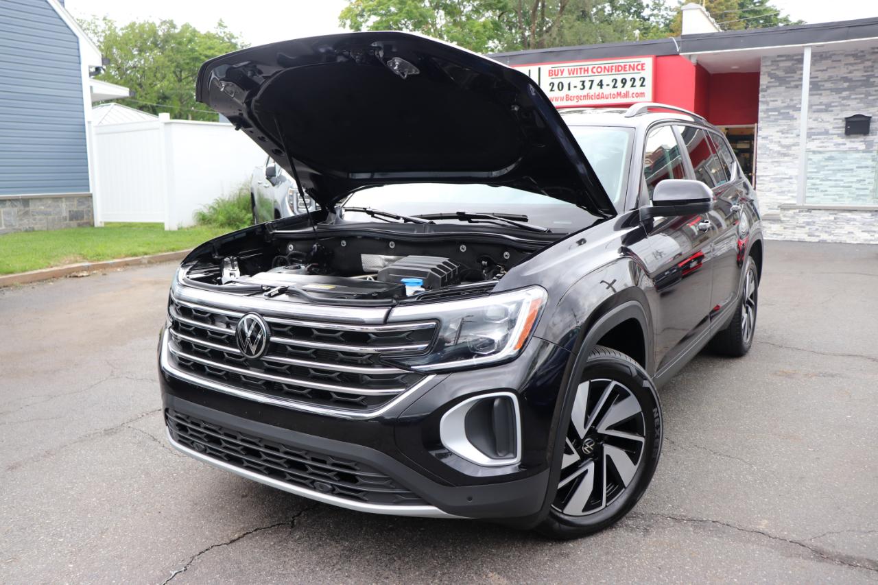 Volkswagen Atlas 2.0T SE w/Technology FWD 2025