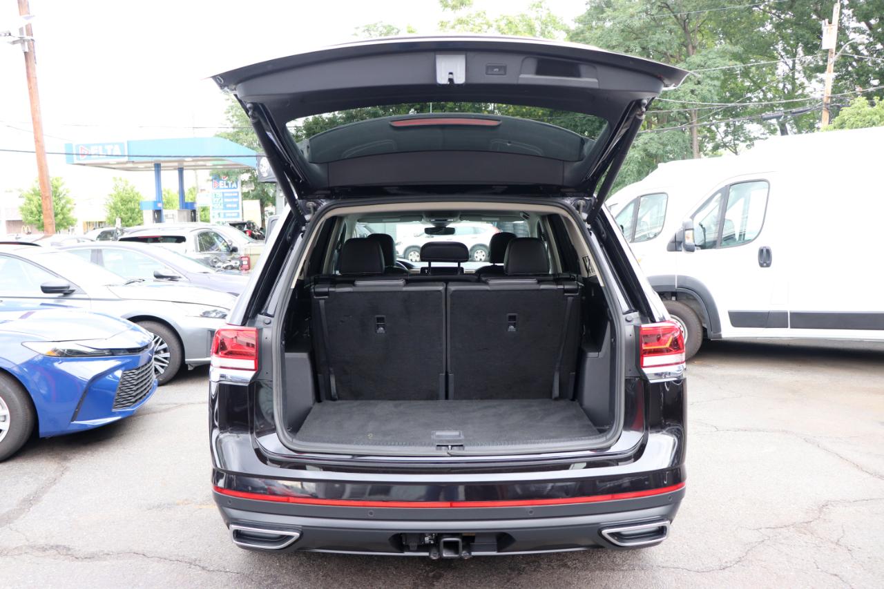 Volkswagen Atlas 2.0T SE w/Technology FWD 2025