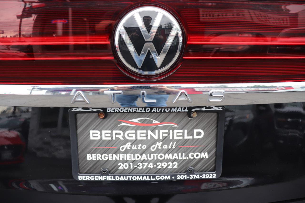 Volkswagen Atlas 2.0T SE w/Technology FWD 2025