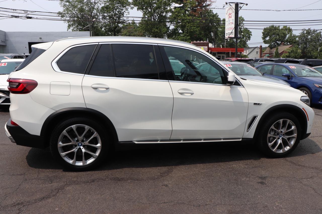 BMW X5 xDrive45e Plug-In Hybrid 2023