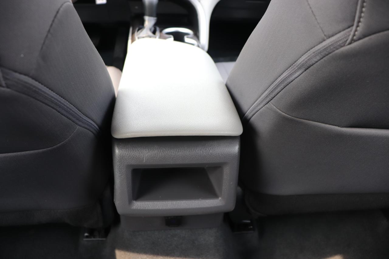 Toyota Camry LE Auto (Natl) 2024