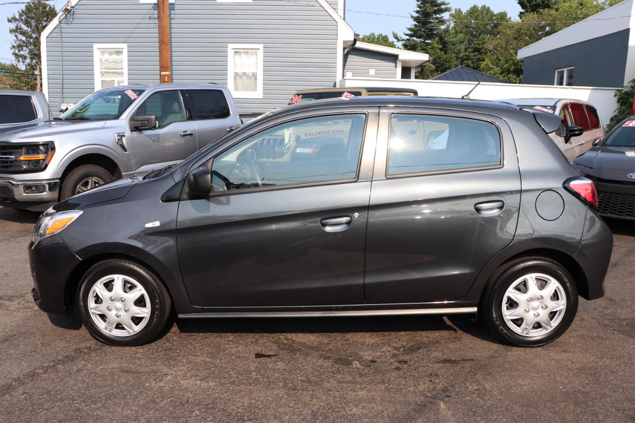 Mitsubishi Mirage ES CVT 2024