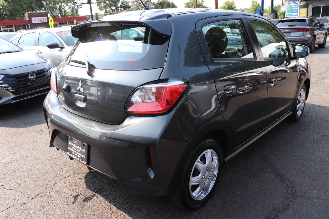Mitsubishi Mirage ES CVT 2024
