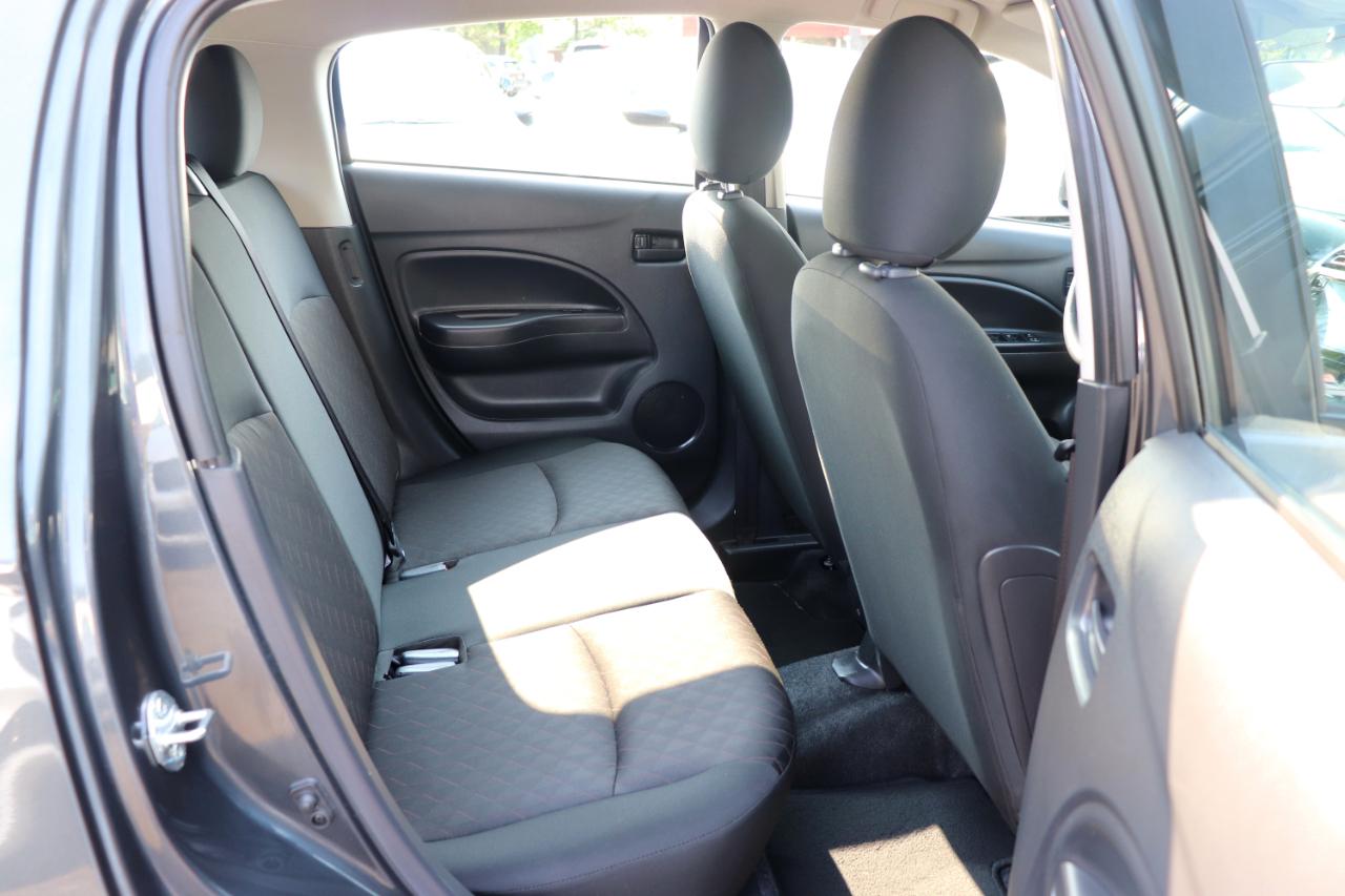Mitsubishi Mirage ES CVT 2024