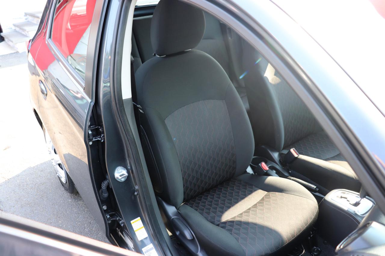 Mitsubishi Mirage ES CVT 2024