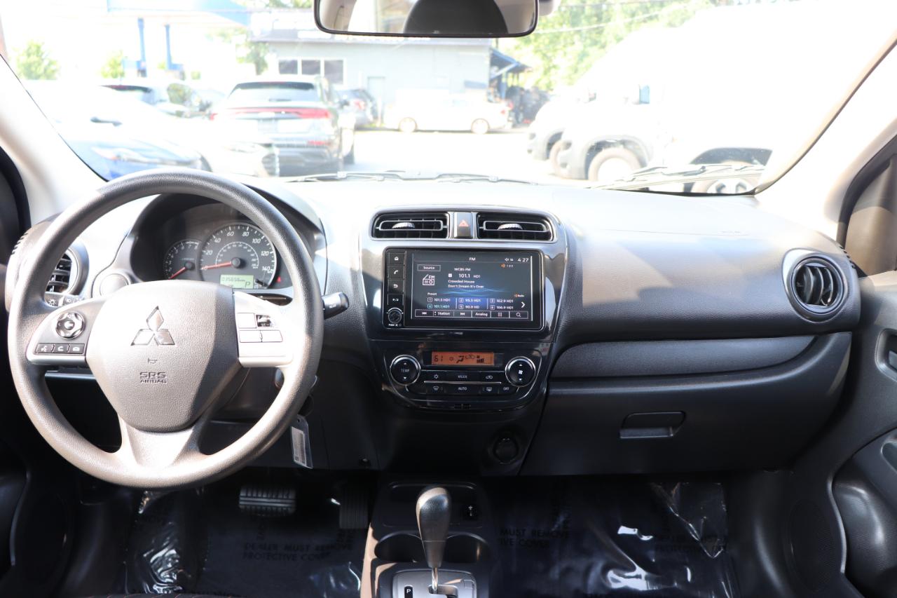 Mitsubishi Mirage ES CVT 2024