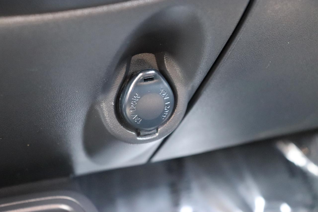 Mitsubishi Mirage ES CVT 2024