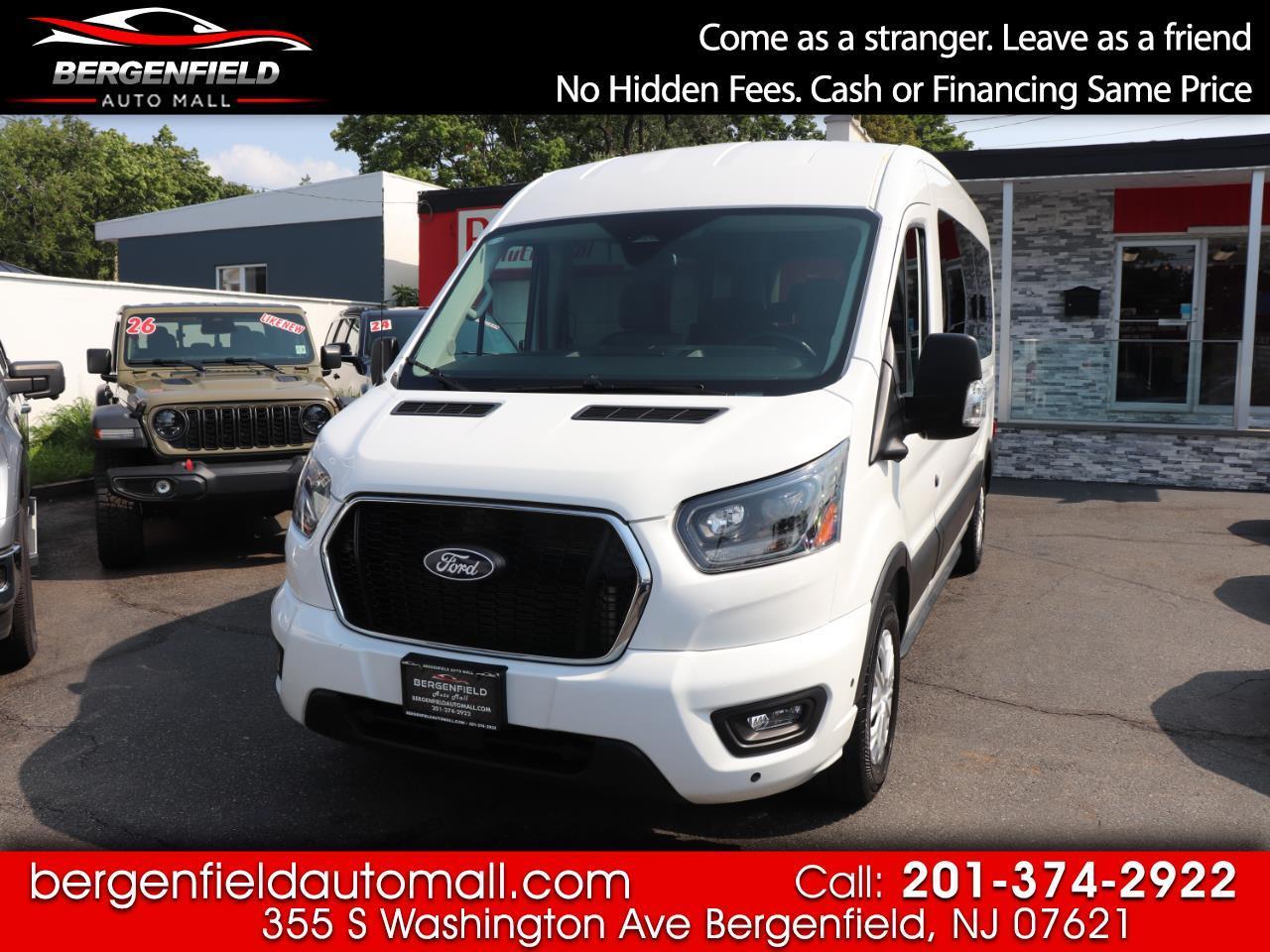 2026 Ford Transit Passenger Wagon T-350 148" Med Roof XLT RWD