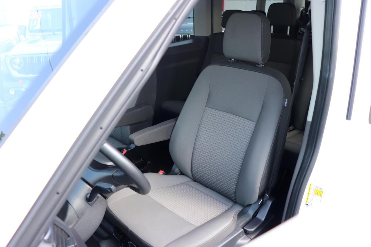 Ford Transit Passenger Wagon T-350 148" Med Roof XLT RWD 2026