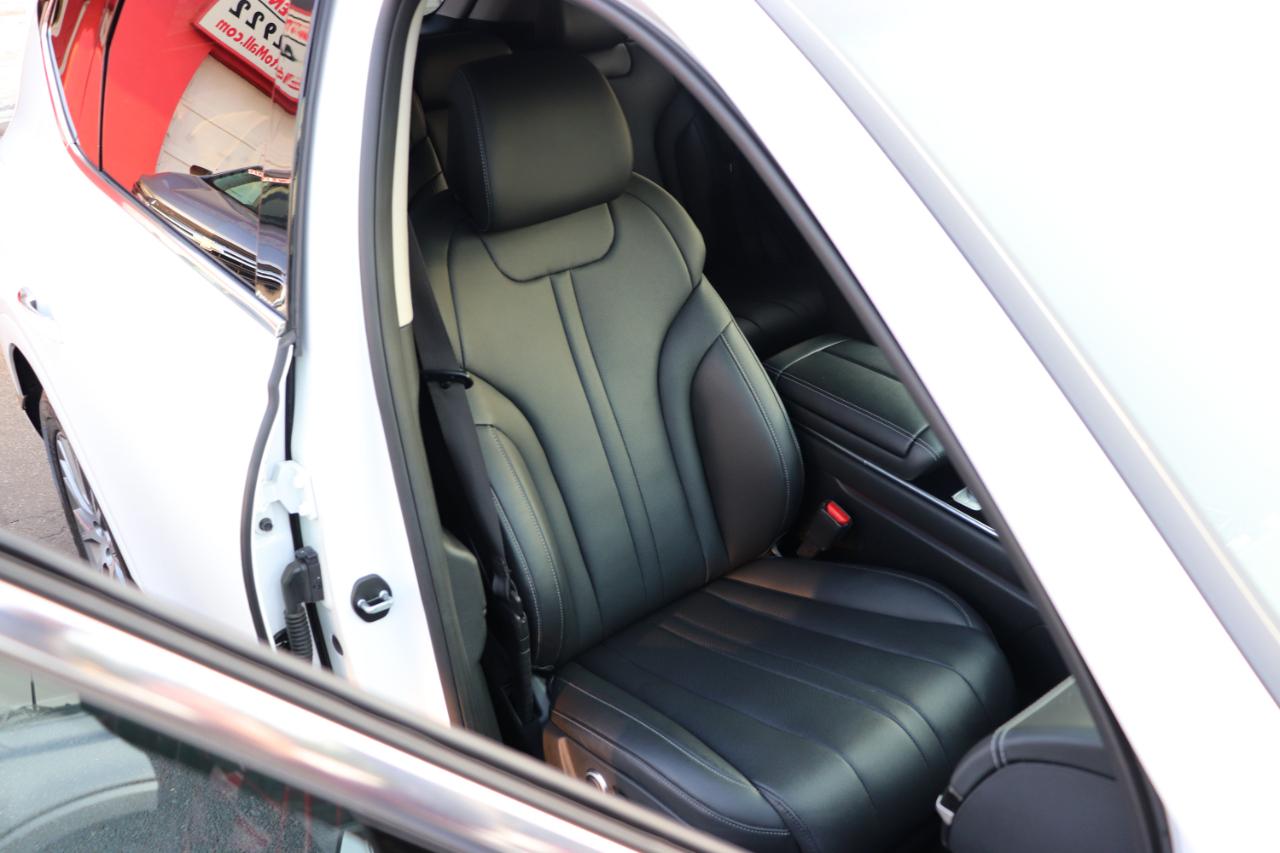 Genesis GV80 2.5T Standard AWD 2025