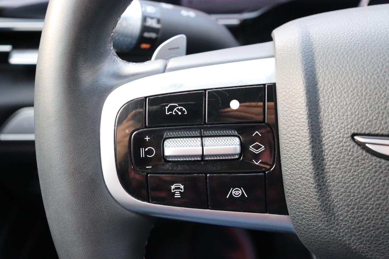 Genesis GV80 2.5T Standard AWD 2025
