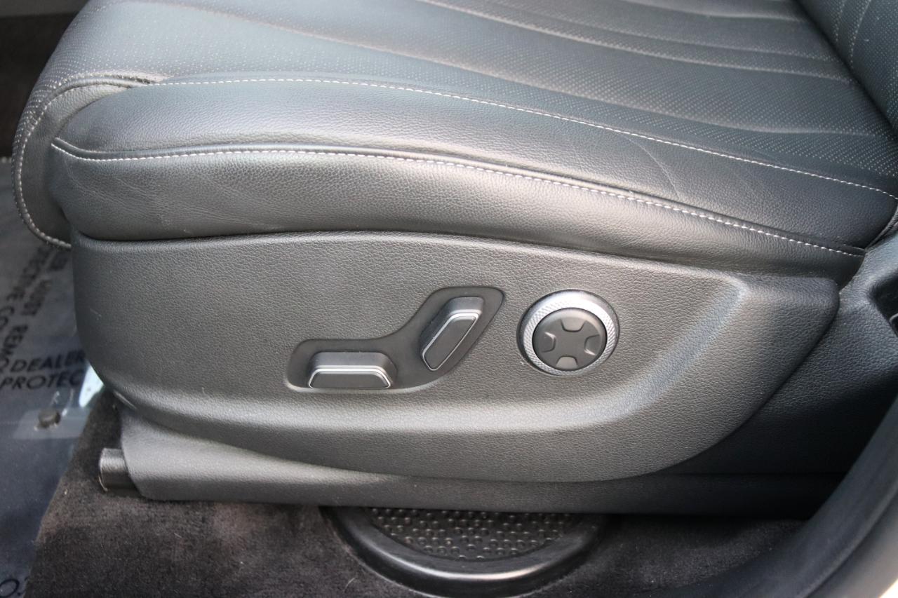 Genesis GV80 2.5T Standard AWD 2025