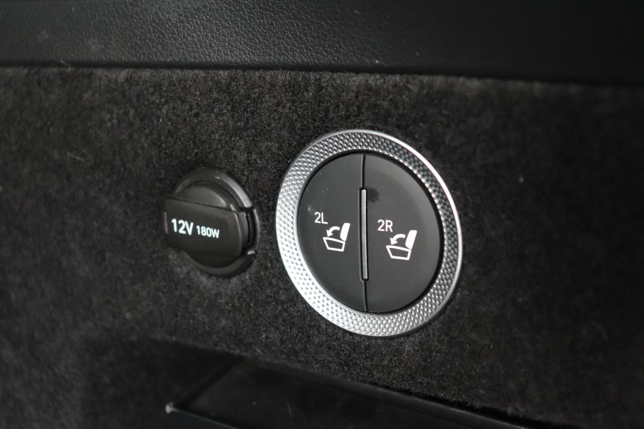 Genesis GV80 2.5T Standard AWD 2025