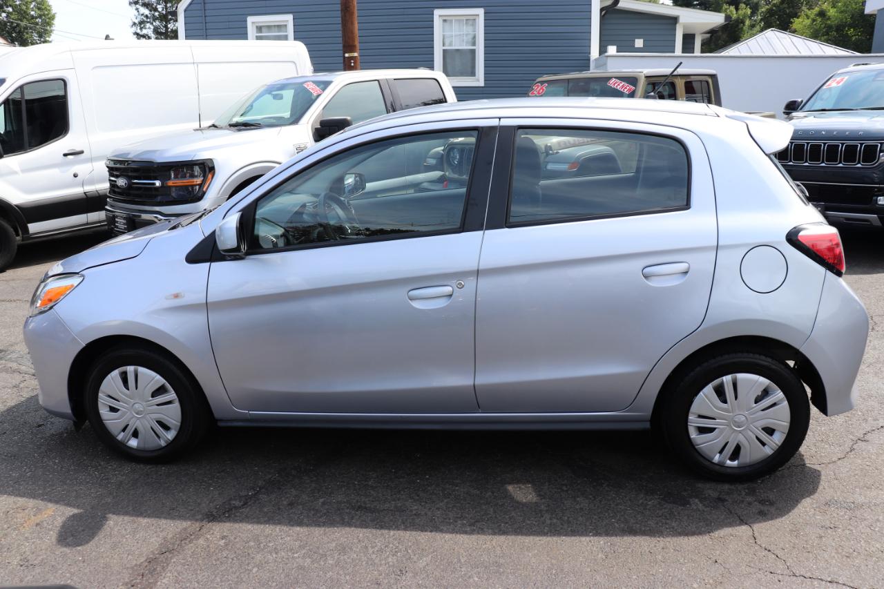Mitsubishi Mirage ES CVT 2024
