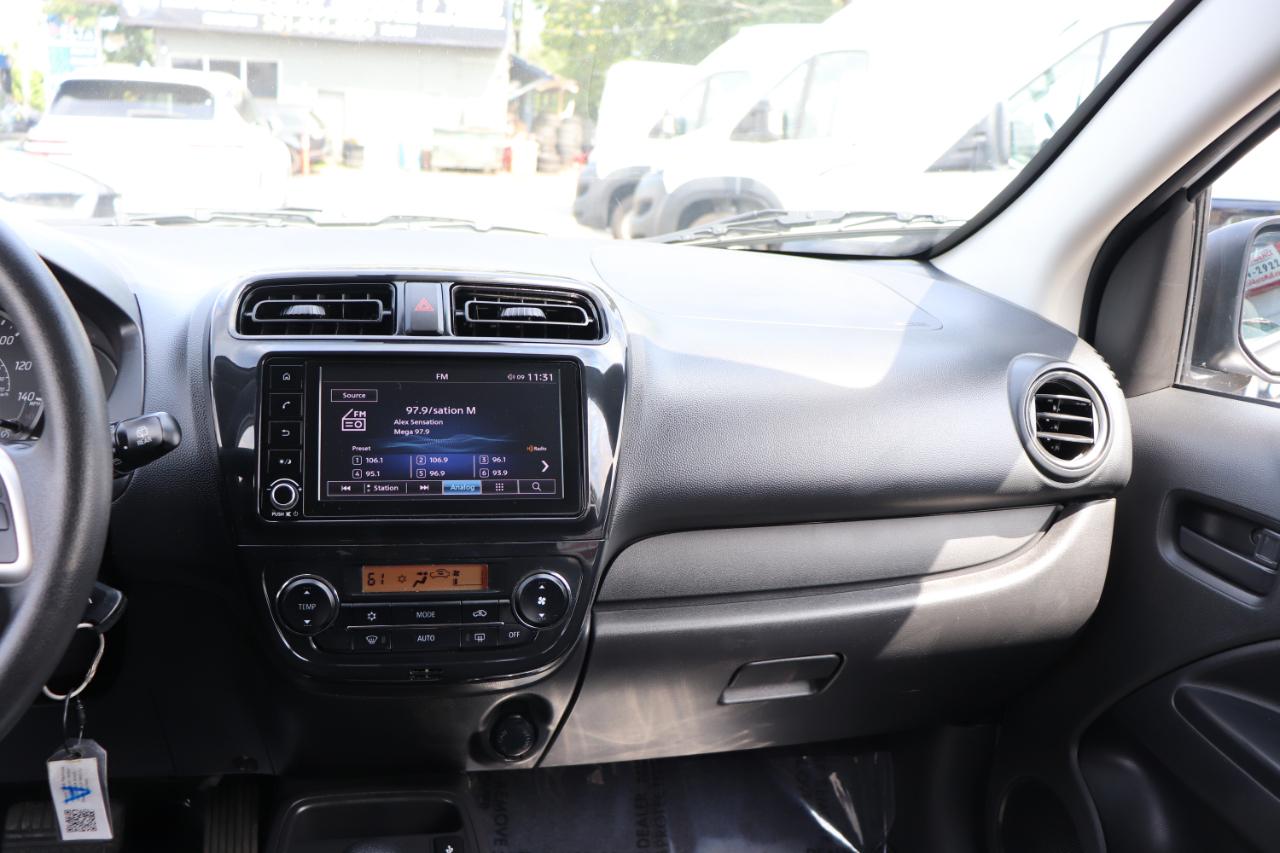 Mitsubishi Mirage ES CVT 2024