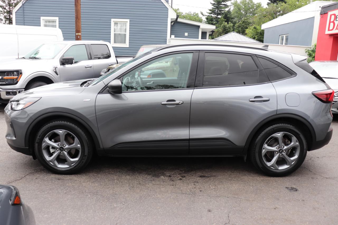 Ford Escape ST-Line FWD 2025