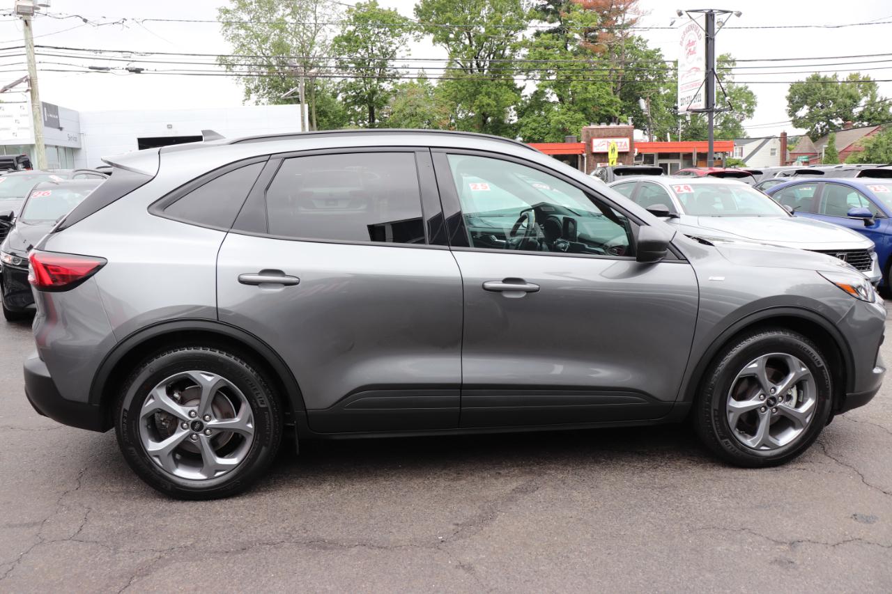Ford Escape ST-Line FWD 2025