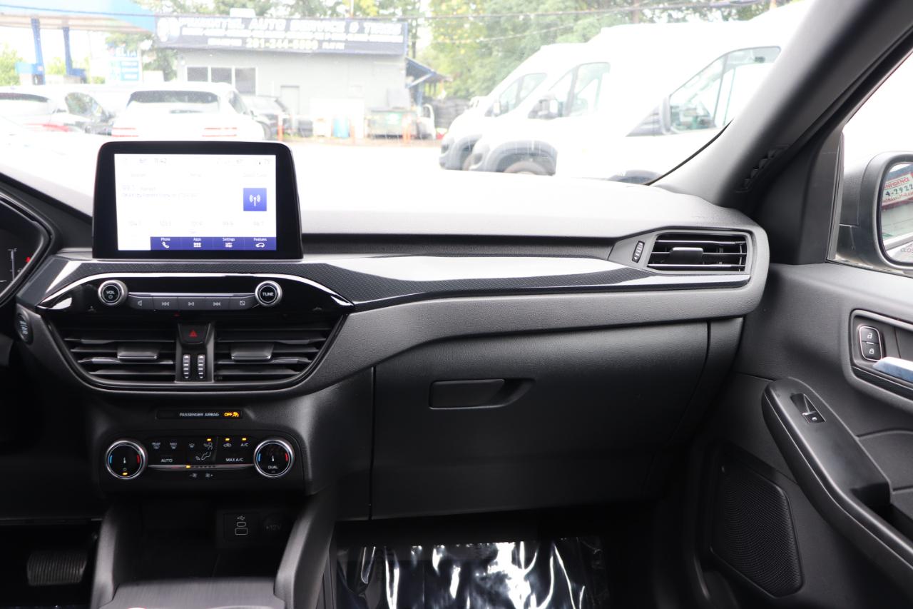 Ford Escape ST-Line FWD 2025