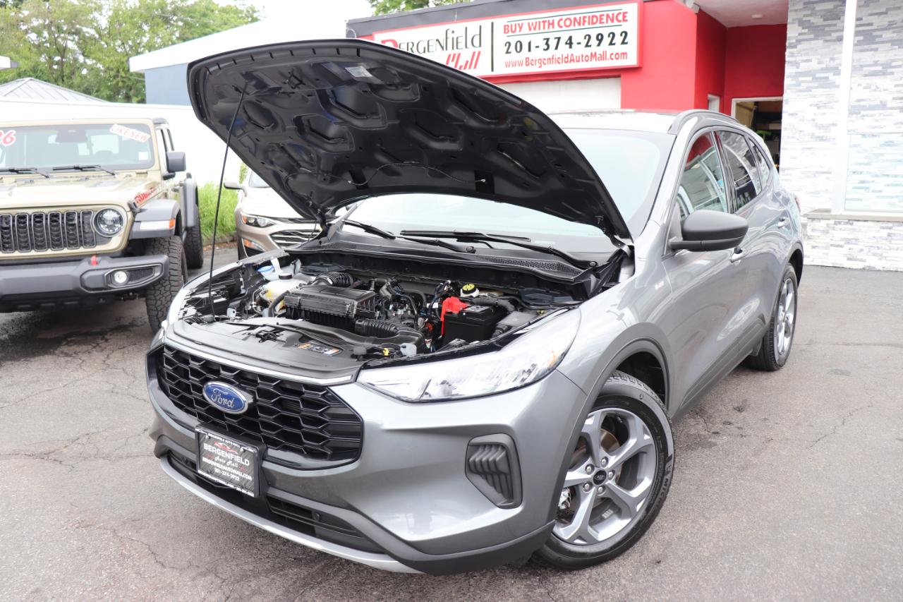 Ford Escape ST-Line FWD 2025