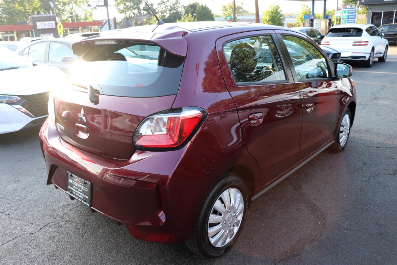 Mitsubishi Mirage ES CVT 2024