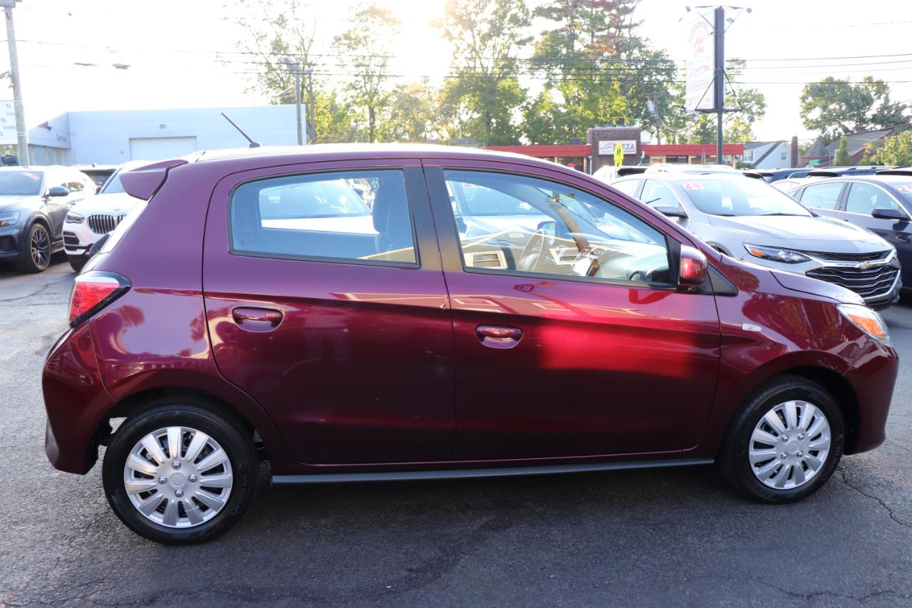 Mitsubishi Mirage ES CVT 2024