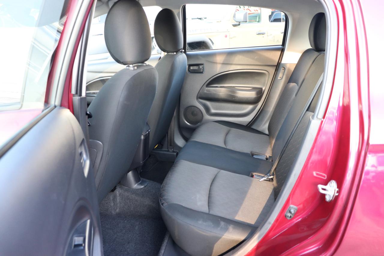 Mitsubishi Mirage ES CVT 2024