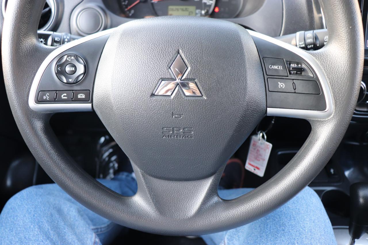 Mitsubishi Mirage ES CVT 2024