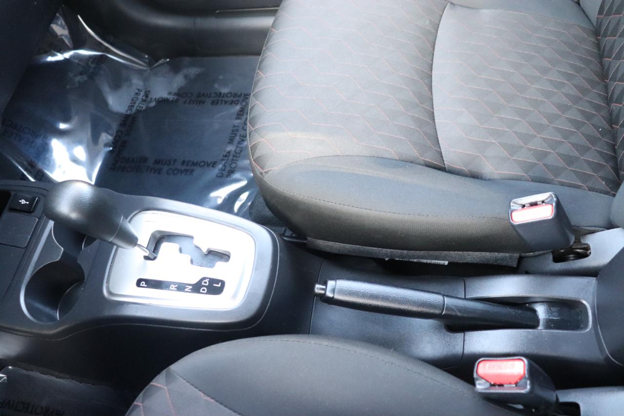 Mitsubishi Mirage ES CVT 2024