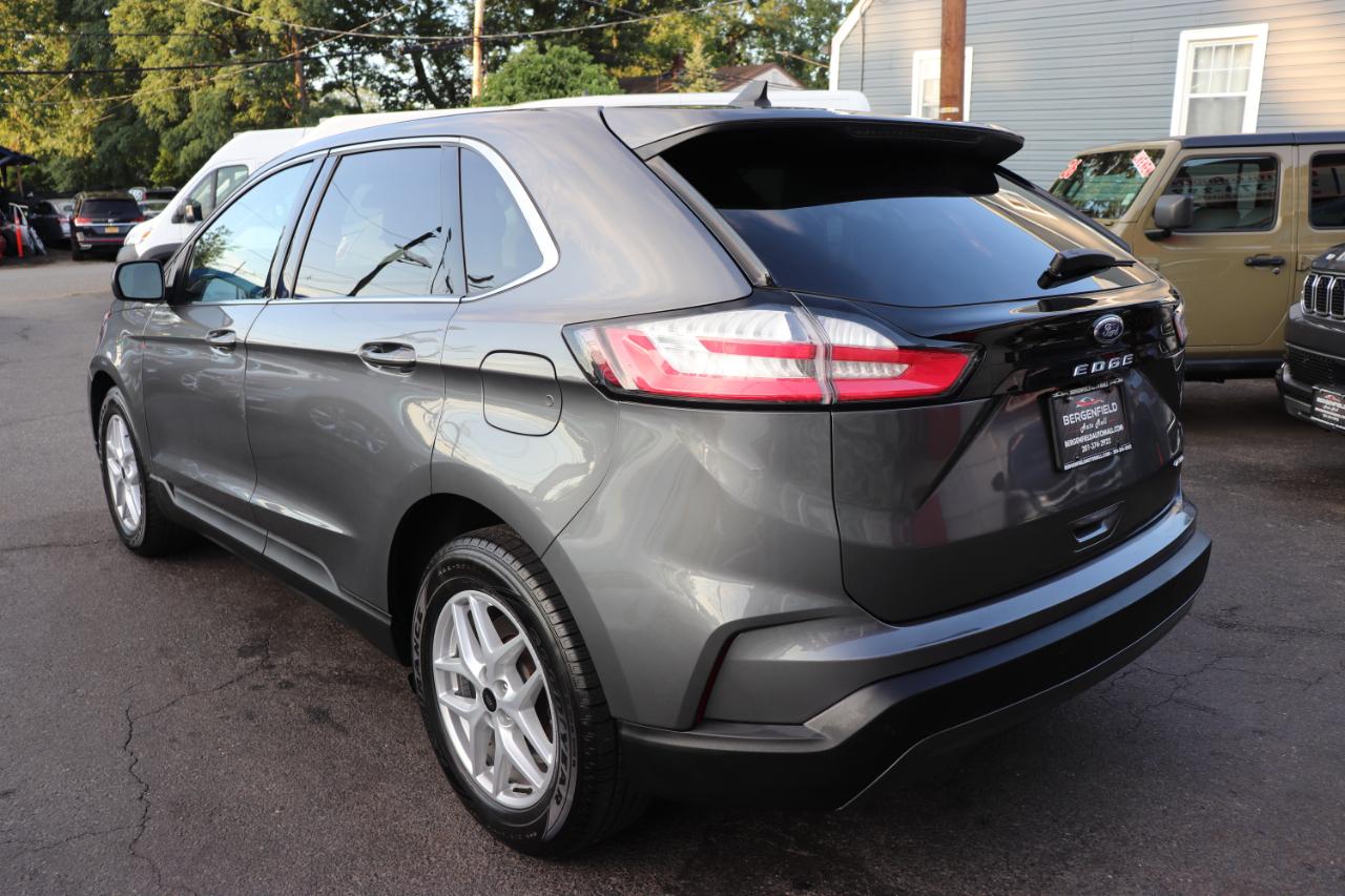 Ford Edge SEL AWD 2024