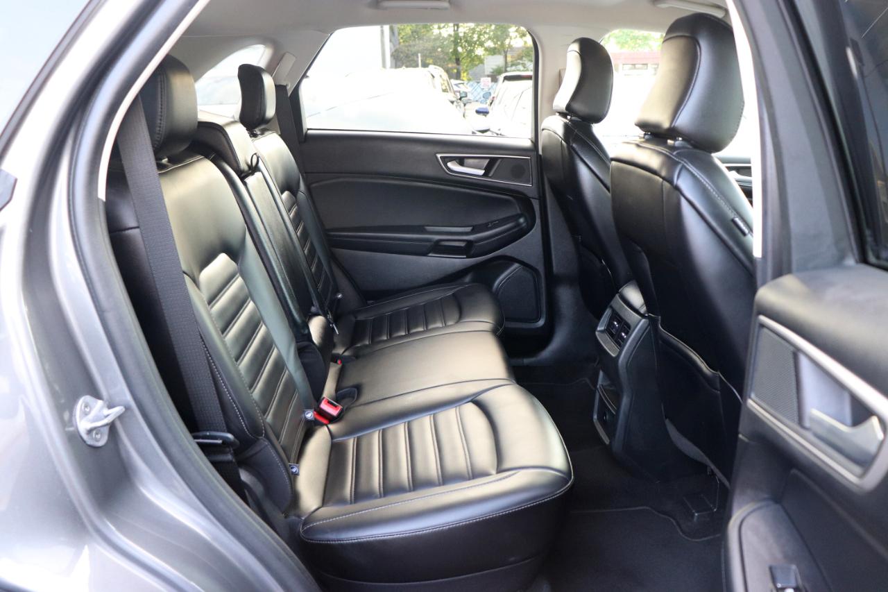 Ford Edge SEL AWD 2024