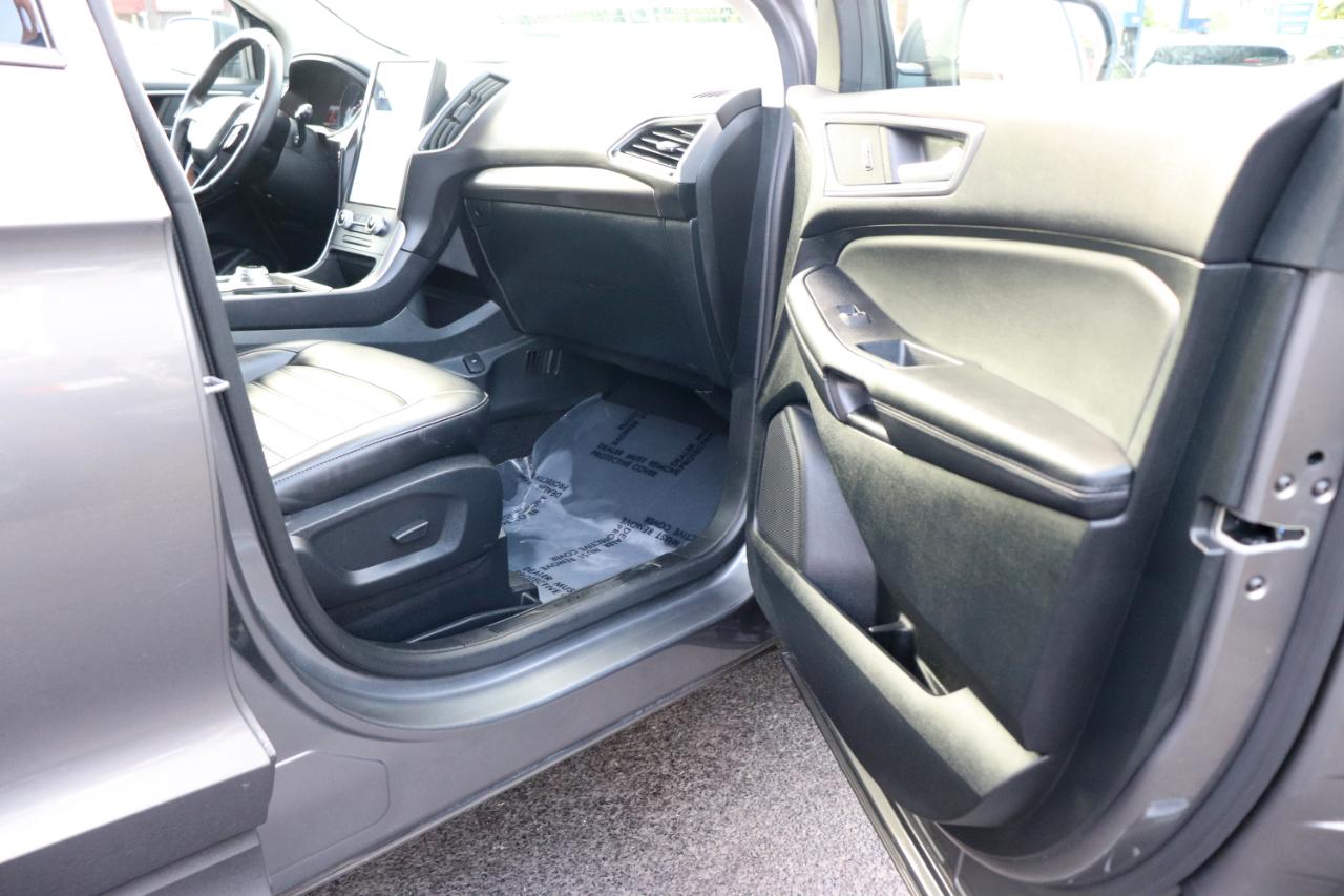 Ford Edge SEL AWD 2024