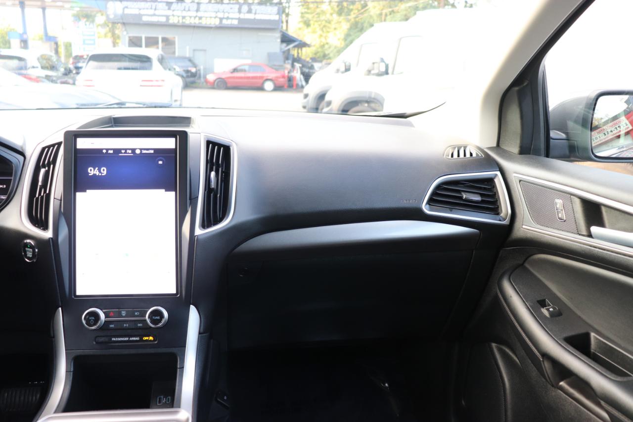 Ford Edge SEL AWD 2024