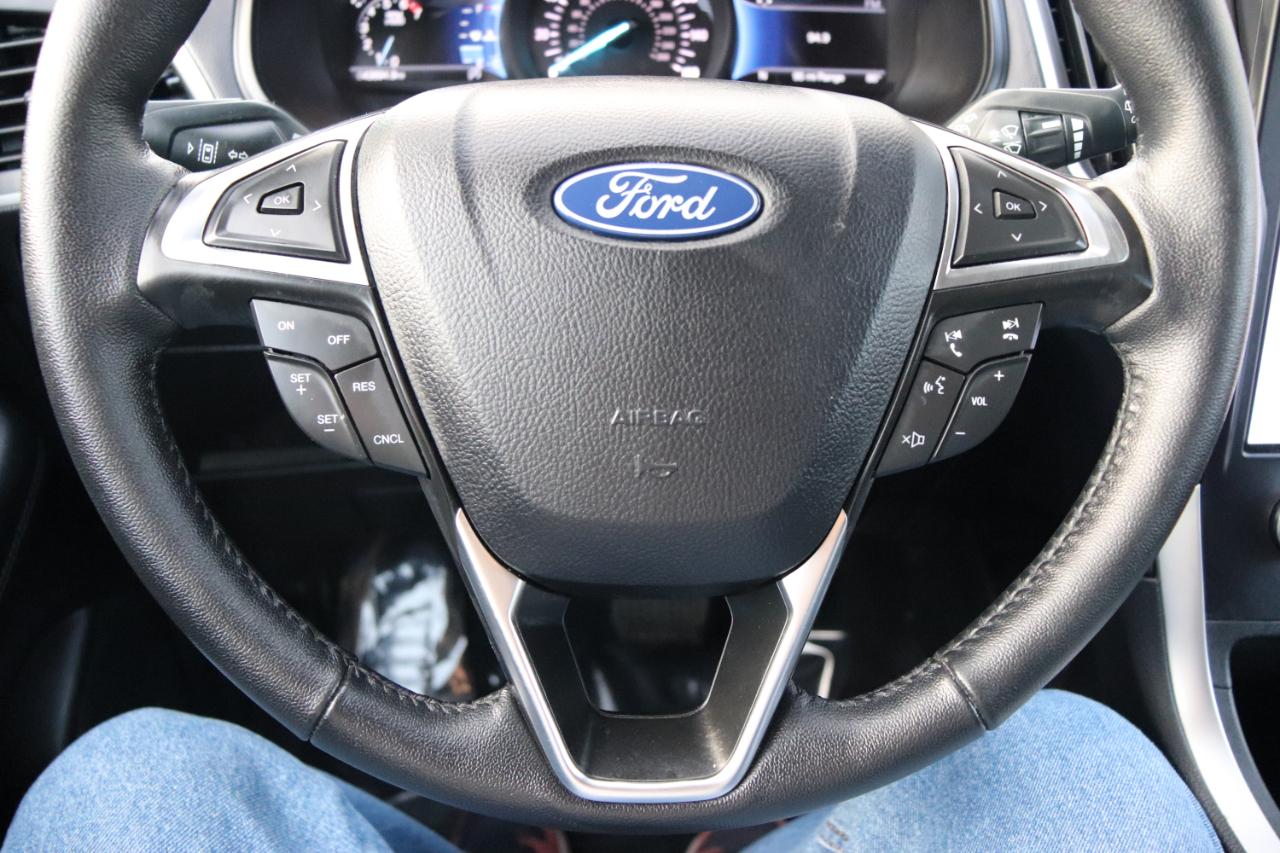 Ford Edge SEL AWD 2024