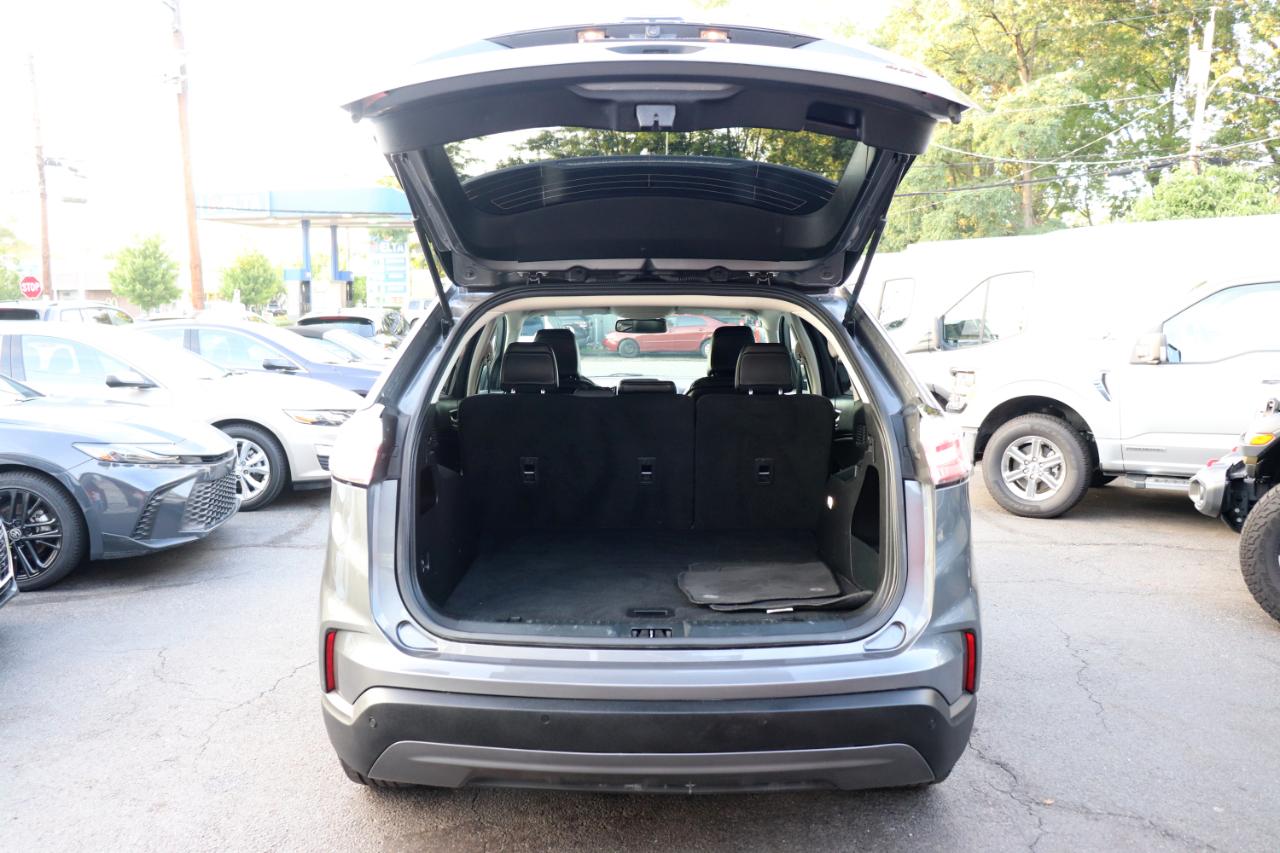 Ford Edge SEL AWD 2024